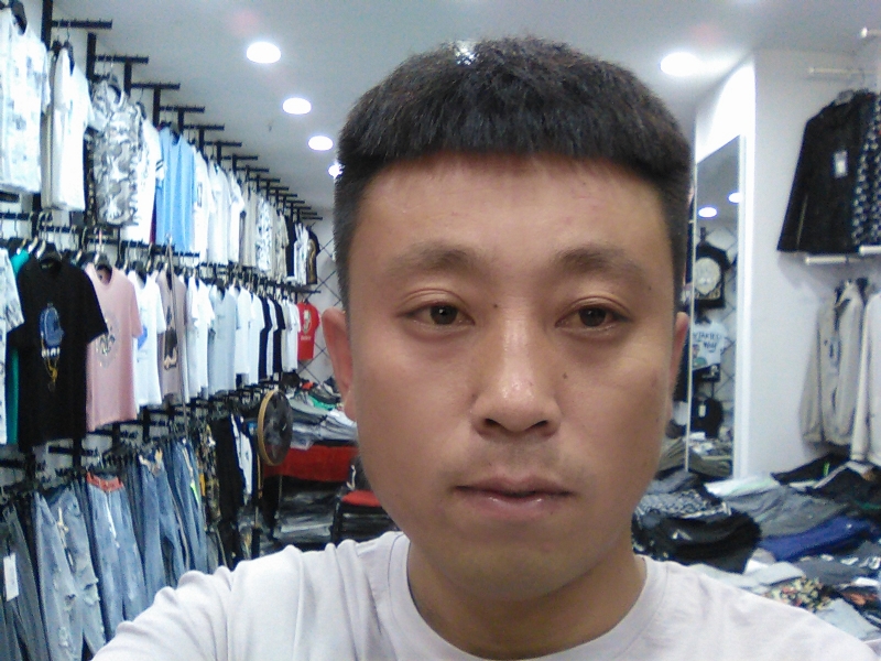 冰冷的心的第二张照片--长春蓝颜知己交友网