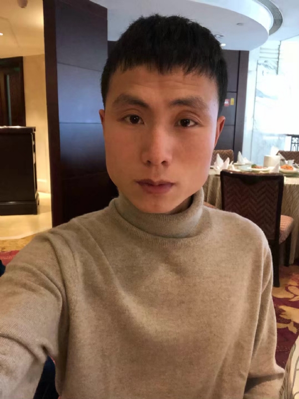 小军的第二张照片--长春蓝颜知己交友网